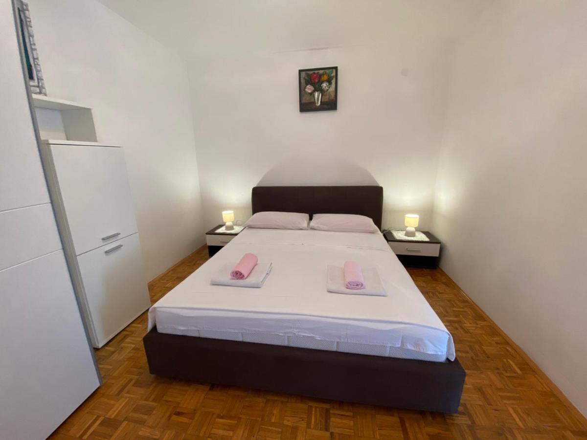 Porat Apartment Starigrad Paklenica Luaran gambar